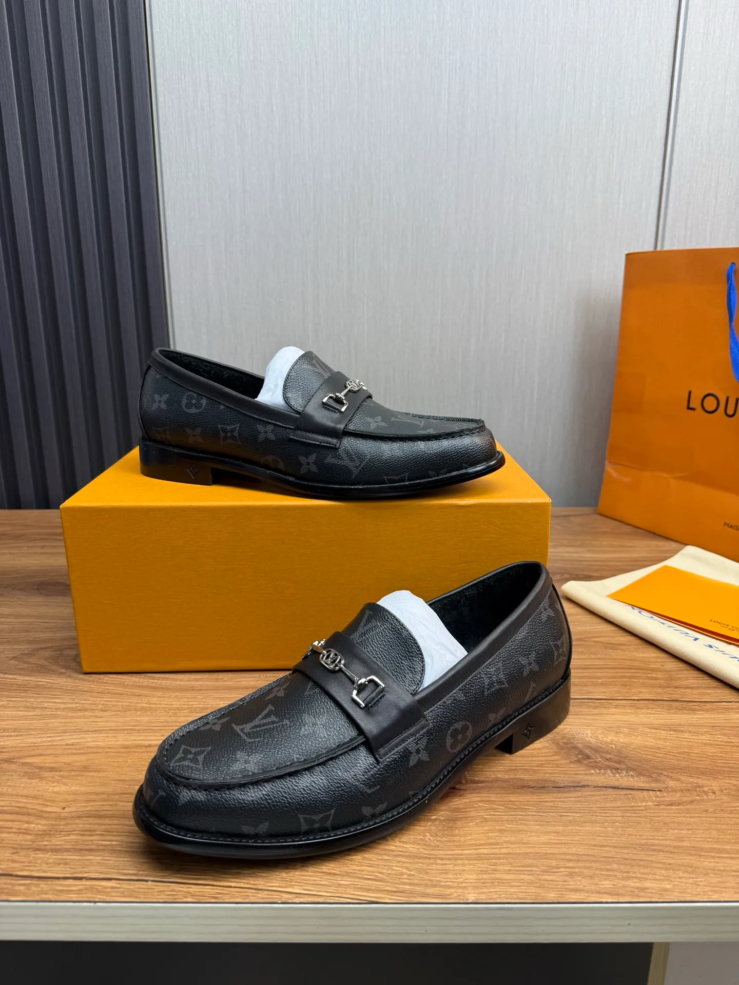 Factory 660💰 LV. Men's business casual leather shoes, all made of imported original brand leather, just to create a more comfortable wearing experience, original non-slip and wear-resistant outsole ✔️16-45 (38.45 non-returnable)